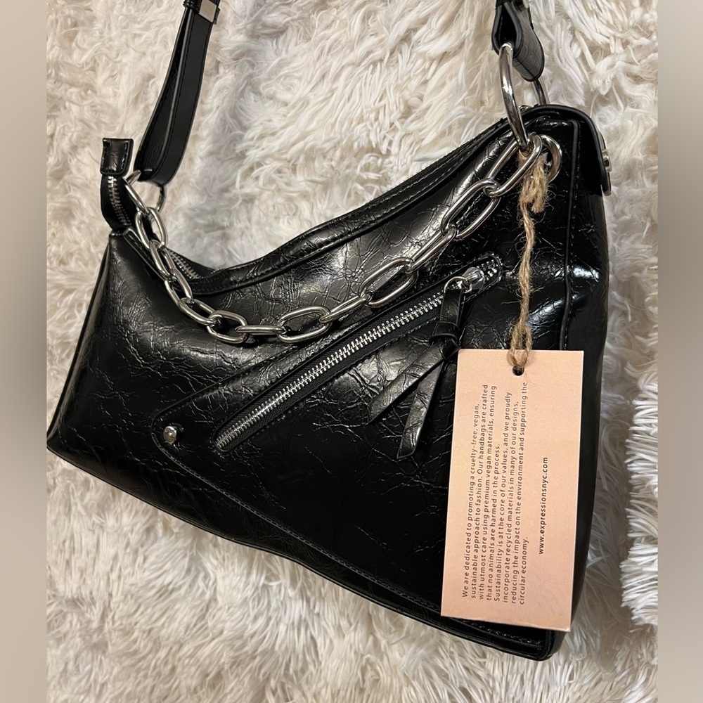 🖤🖤NWT- E/N EXPRESSIONS NYC SASSY/CLASSY BLACK SHOULDER BAG🖤🖤 - Picture 2 of 14